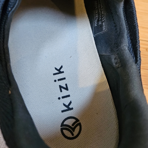 KIZIK Lima Tidepool Mens 10.5 Wide GUC - Picture 10 of 11